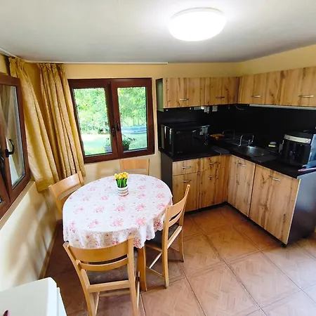 хармония Harmony Hébergement de vacances Zhilentsi