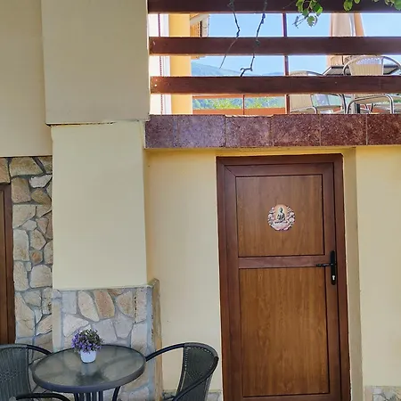 хармония Harmony Hébergement de vacances Zhilentsi